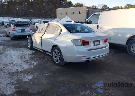 2017 BMW 330I xDrive z USA, uszkodzony, nr VIN WBA8D9G36HNU64353